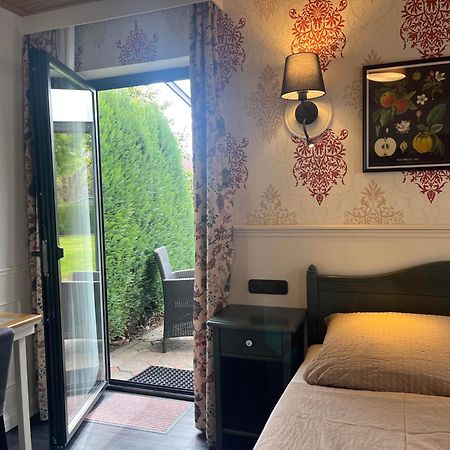 Pension Zum Golfstuebchen Echternacherbruck Extérieur photo
